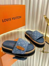 Picture of Louis Vuitton Slippers _SKULVsz35-41mnq1205501